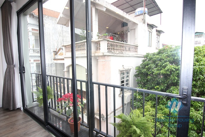 Good quality apartment for rent in Xuan dieu area, Tay Ho district